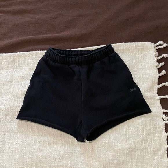TNA Pants - TNA Sweatshorts
